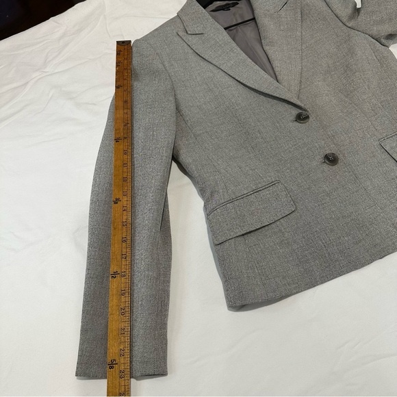 Anne Klein Suit Size 10P Lined Grey Blazer Long Sleeve Collared 2 Button Front - Picture 6 of 8